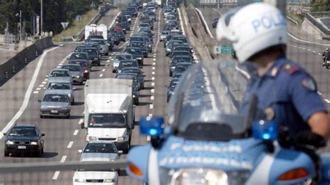 incidente castrocielo|Scontro tra furgoni e autocarri sull’A1, dieci mezzi coinvolti ...